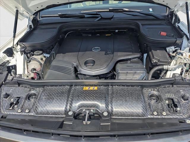 new 2025 Mercedes-Benz GLS 450 car, priced at $97,430