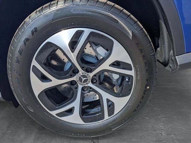 new 2025 Mercedes-Benz GLC 350e car, priced at $67,515