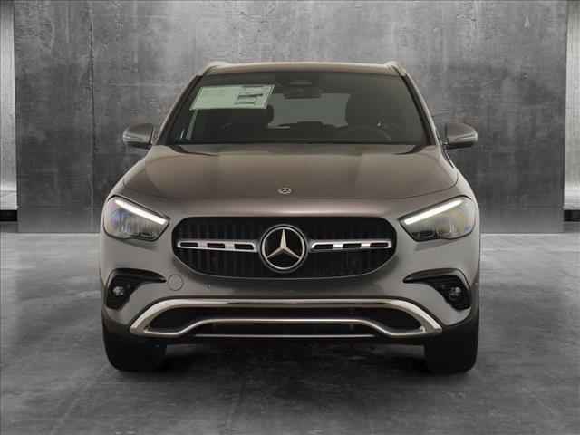 new 2025 Mercedes-Benz GLA 250 car, priced at $51,810