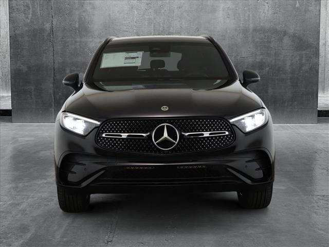 new 2025 Mercedes-Benz GLC 300 car, priced at $61,625