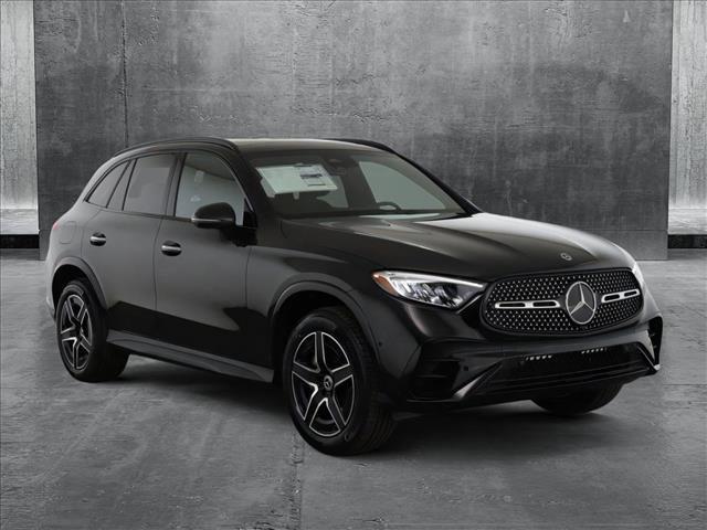 new 2025 Mercedes-Benz GLC 300 car, priced at $61,625