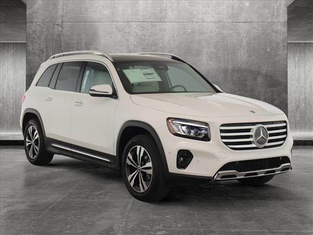 new 2025 Mercedes-Benz GLB 250 car, priced at $50,450