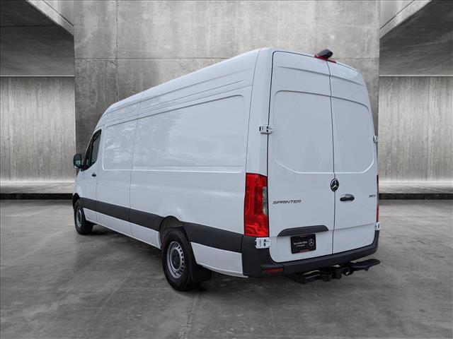 new 2025 Mercedes-Benz Sprinter 2500 car, priced at $67,613