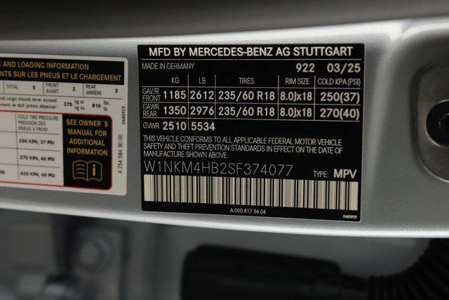 new 2025 Mercedes-Benz GLC 300 car, priced at $57,605