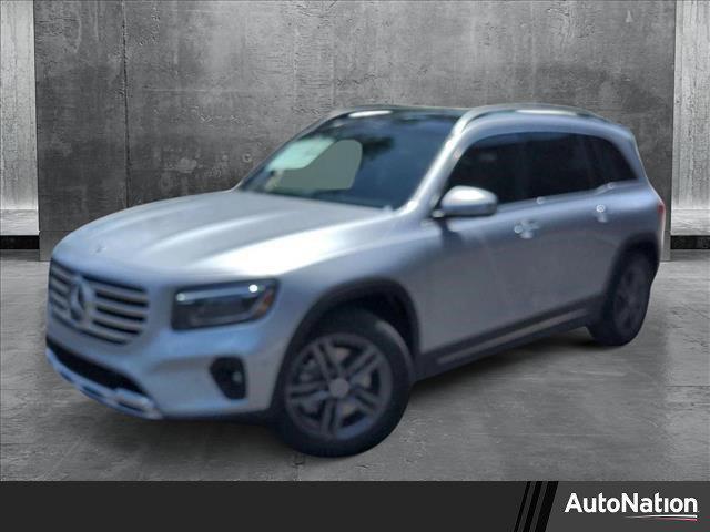 new 2025 Mercedes-Benz GLB 250 car, priced at $53,920