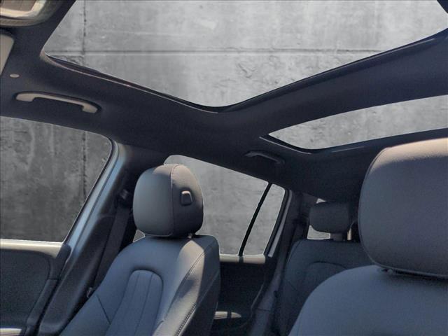 new 2025 Mercedes-Benz GLB 250 car, priced at $53,920