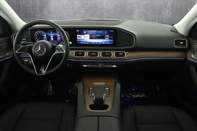 new 2025 Mercedes-Benz GLE 350 car, priced at $70,315