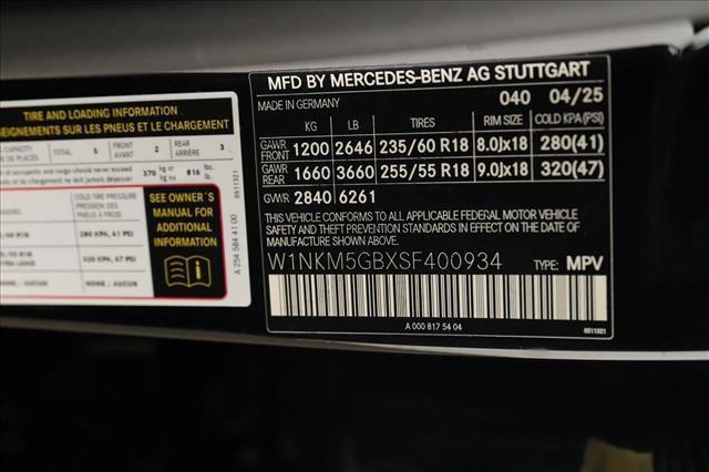 new 2025 Mercedes-Benz GLC 350e car, priced at $63,305