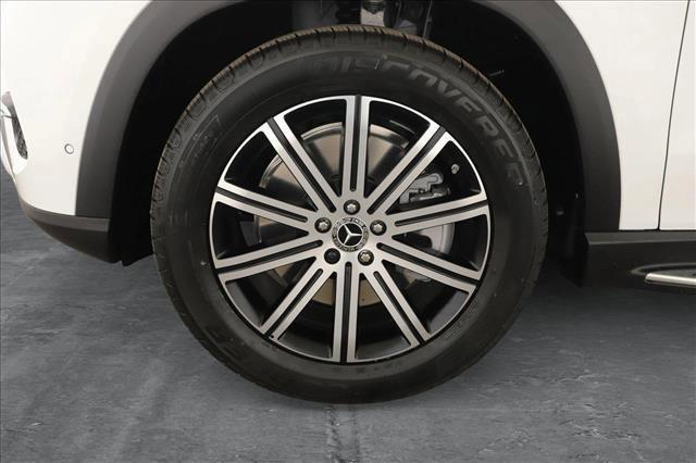 new 2025 Mercedes-Benz GLE 450 car, priced at $83,120