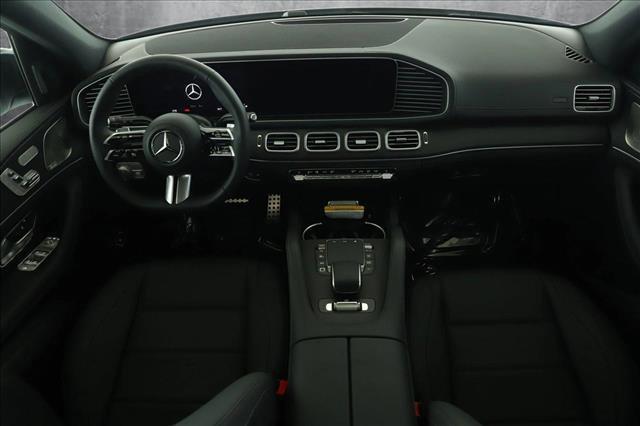 new 2025 Mercedes-Benz GLS 450 car, priced at $99,995