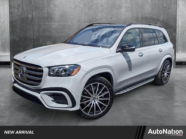 new 2025 Mercedes-Benz GLS 580 car, priced at $130,575
