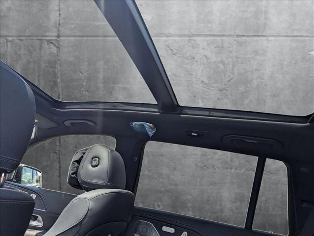 new 2025 Mercedes-Benz GLS 580 car, priced at $130,575
