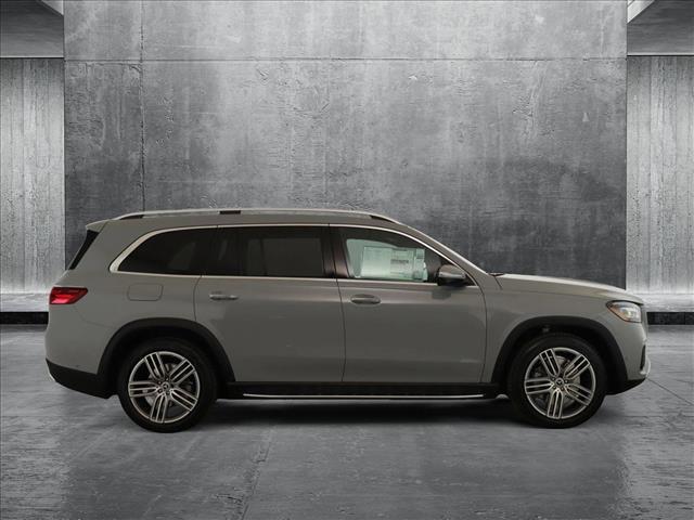 new 2025 Mercedes-Benz GLS 450 car, priced at $95,395
