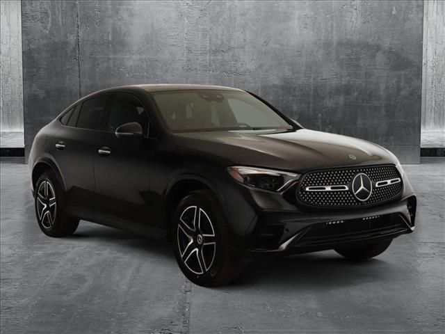 new 2025 Mercedes-Benz GLC 300 car, priced at $72,590