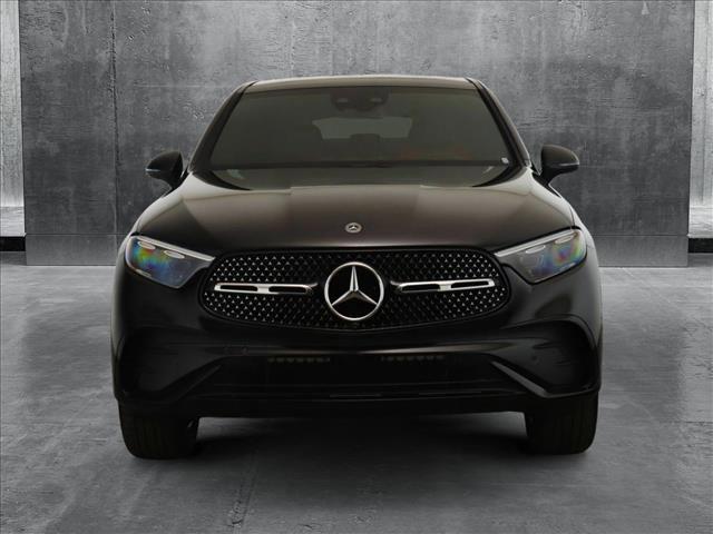 new 2025 Mercedes-Benz GLC 300 car, priced at $72,590