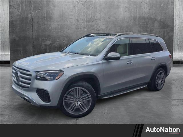 new 2025 Mercedes-Benz GLS 450 car, priced at $98,265