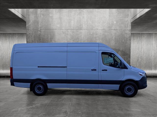 new 2025 Mercedes-Benz Sprinter 2500 car, priced at $67,009