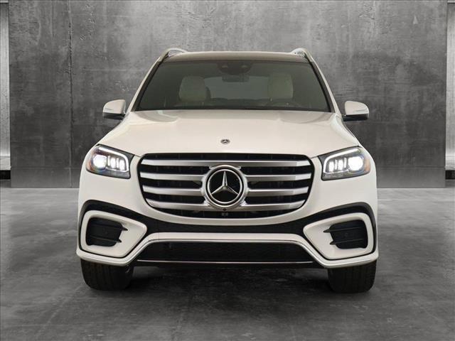 new 2025 Mercedes-Benz GLS 580 car, priced at $117,645