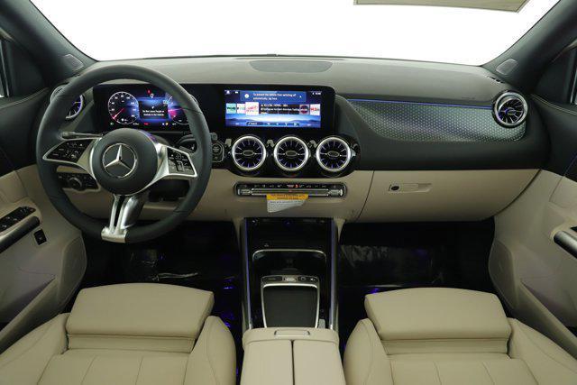 new 2025 Mercedes-Benz GLA 250 car, priced at $51,645