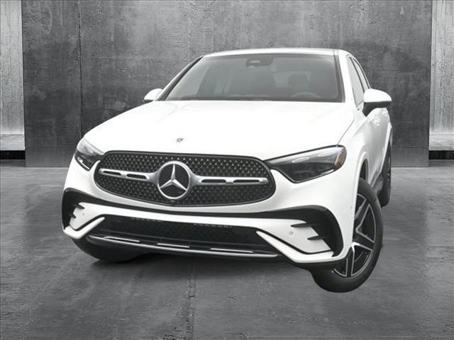 new 2025 Mercedes-Benz GLC 300 car, priced at $67,605