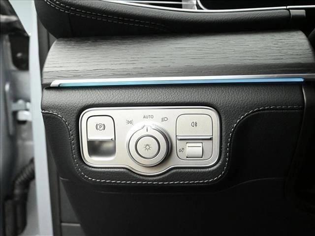 new 2026 Mercedes-Benz GLE 450 car, priced at $83,235