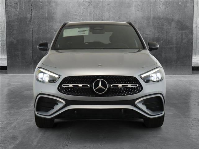 new 2025 Mercedes-Benz GLA 250 car, priced at $54,645