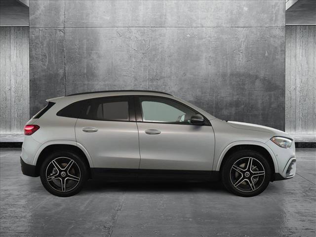 new 2025 Mercedes-Benz GLA 250 car, priced at $54,645