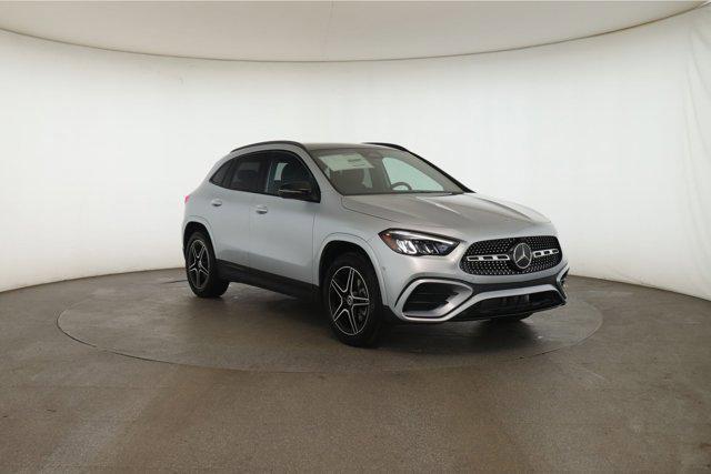 new 2025 Mercedes-Benz GLA 250 car, priced at $54,645