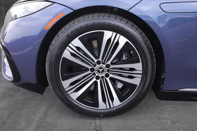 new 2025 Mercedes-Benz EQS 450 car, priced at $113,815