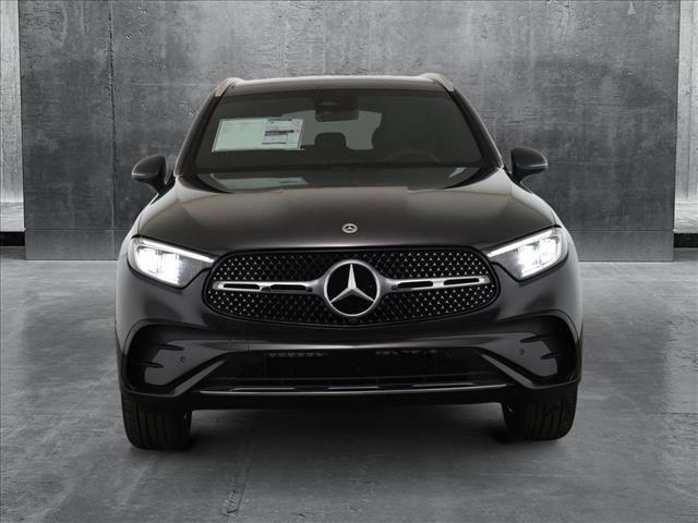 new 2025 Mercedes-Benz GLC 300 car, priced at $60,585