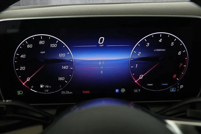 new 2025 Mercedes-Benz GLC 300 car, priced at $57,860