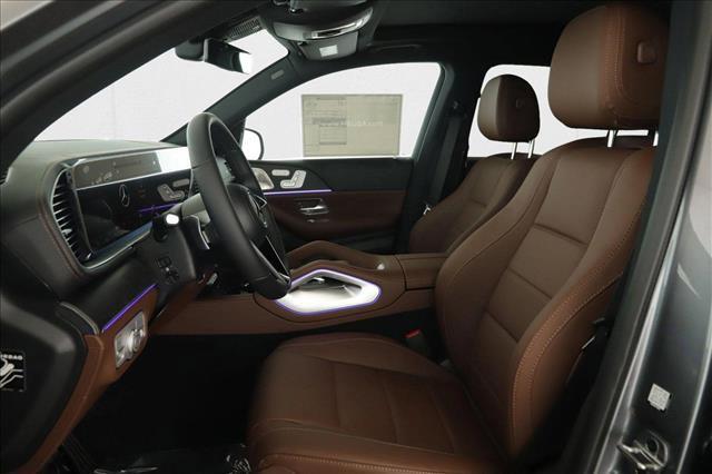 new 2025 Mercedes-Benz GLS 450 car, priced at $92,995