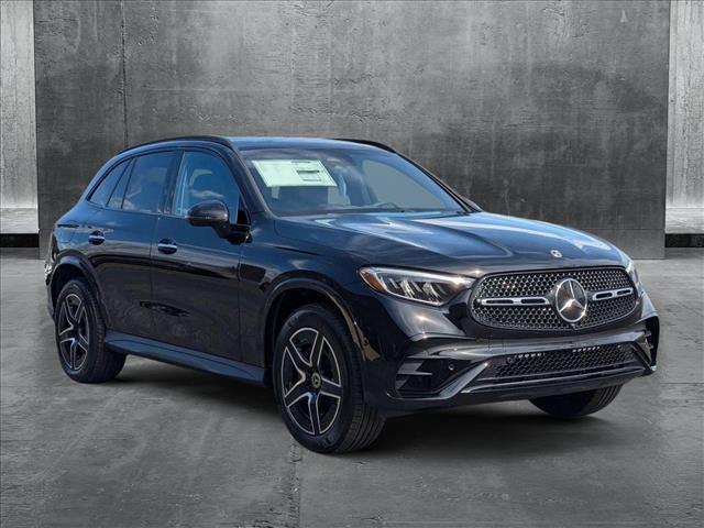 new 2025 Mercedes-Benz GLC 300 car, priced at $61,015