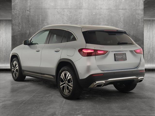 new 2025 Mercedes-Benz GLA 250 car, priced at $51,495