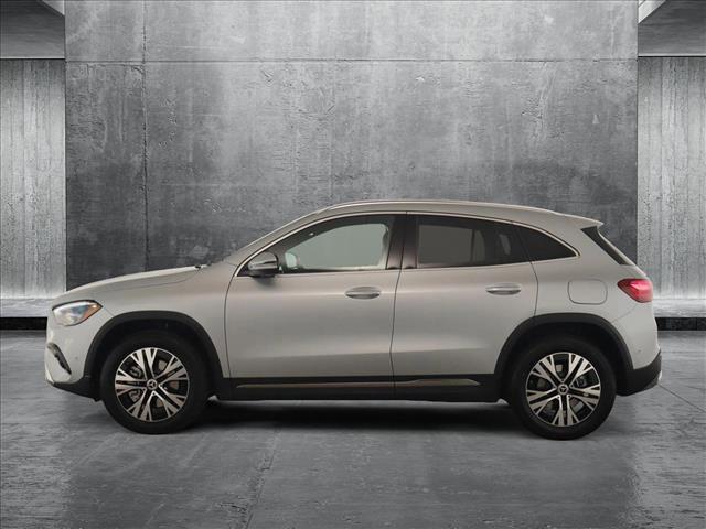 new 2025 Mercedes-Benz GLA 250 car, priced at $51,495