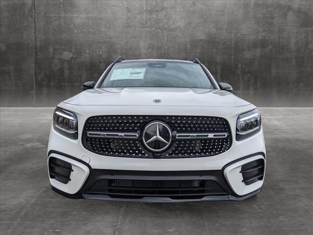 new 2024 Mercedes-Benz GLB 250 car, priced at $55,735