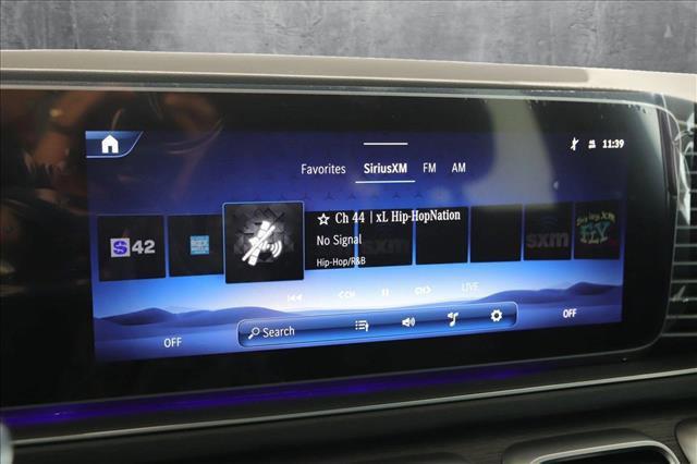 new 2025 Mercedes-Benz GLS 580 car, priced at $123,270