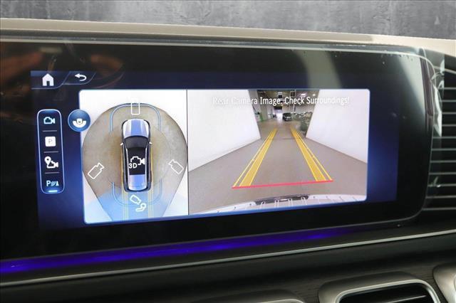 new 2025 Mercedes-Benz GLS 580 car, priced at $123,270