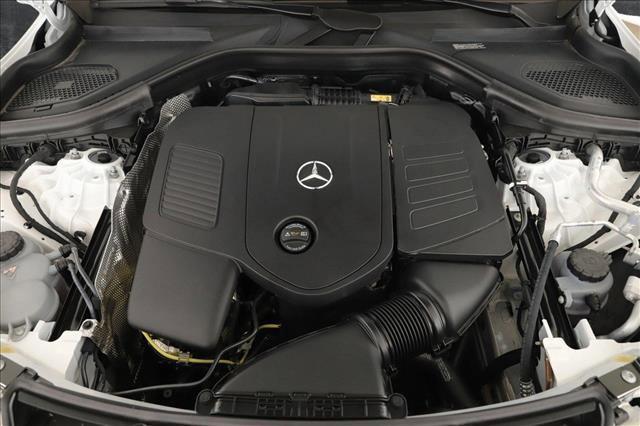 new 2025 Mercedes-Benz GLC 300 car, priced at $57,800
