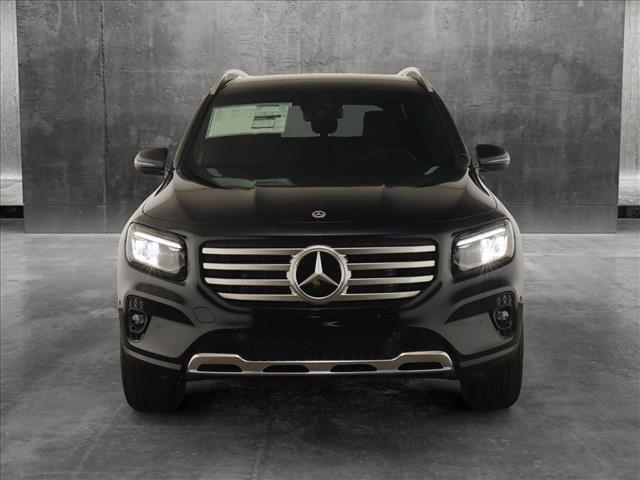 new 2025 Mercedes-Benz GLB 250 car, priced at $51,095