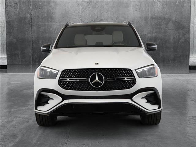 new 2025 Mercedes-Benz GLE 450 car, priced at $87,540