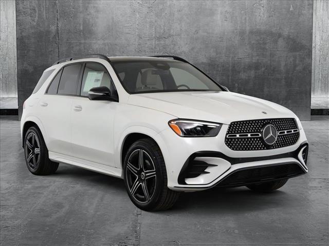 new 2025 Mercedes-Benz GLE 450 car, priced at $87,540