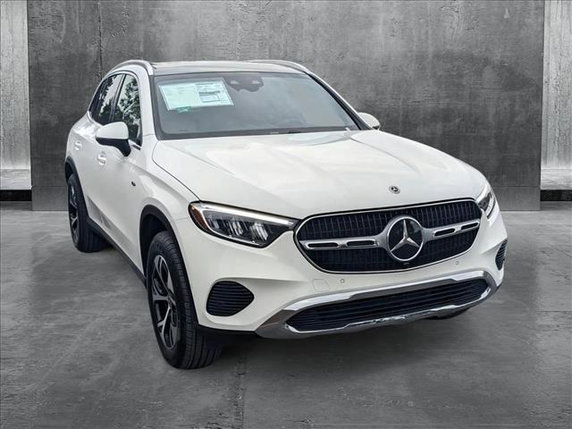 new 2025 Mercedes-Benz GLC 350e car, priced at $65,080