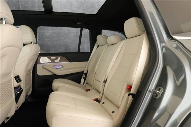 new 2025 Mercedes-Benz GLS 450 car, priced at $93,445