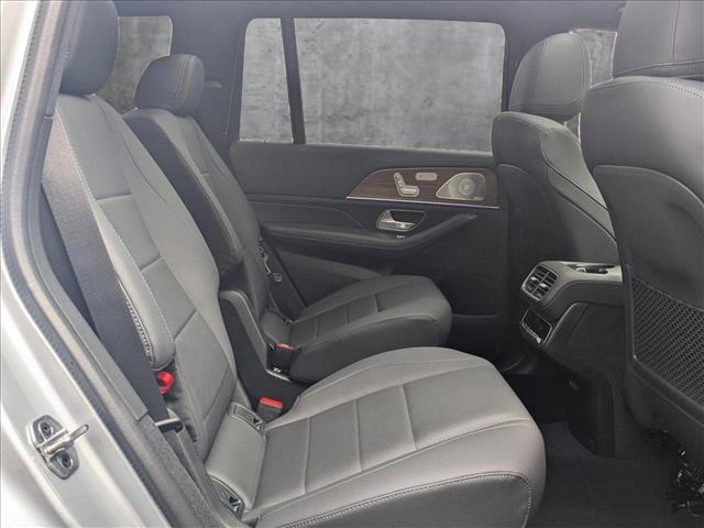 new 2025 Mercedes-Benz GLS 450 car, priced at $96,075