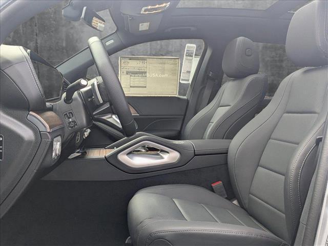 new 2025 Mercedes-Benz GLS 450 car, priced at $96,075