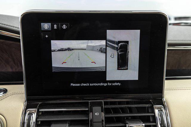 used 2020 Lincoln Navigator car, priced at $41,495