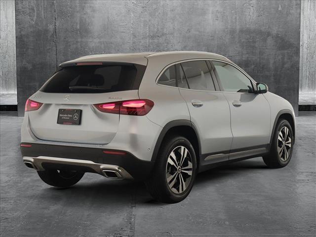 new 2025 Mercedes-Benz GLA 250 car, priced at $51,345