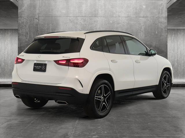 new 2025 Mercedes-Benz GLA 250 car, priced at $54,195