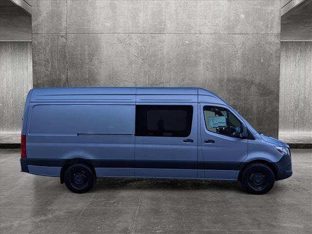 new 2025 Mercedes-Benz Sprinter 2500 car, priced at $71,370